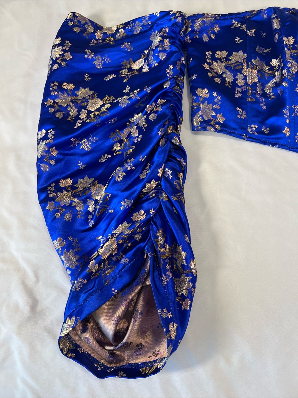 Fashion Nova Royal Blue Satin Floral Corset Crop Top with Gold Accents Sz 1X - Picture 8 of 16